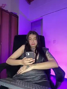 Stripchat Nude Webcam of Mia__Gray