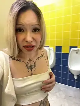 Stripchat Adult Webcams of babydolll