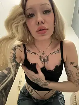 Stripchat Best live sex cam show of babydolll