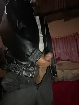 Stripchat Free Live Porn of bighatedbadguy