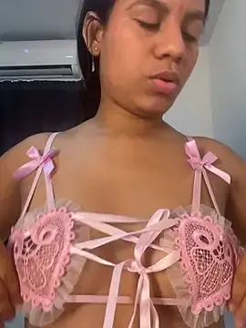 Stripchat Live Sex of cherrydulce17