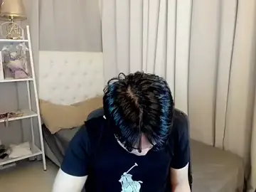 Stripchat Free Porn Cam of davincihugecock