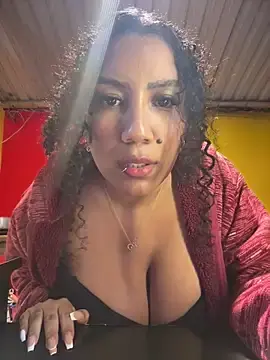 Stripchat Adult Webcam of serena_willow