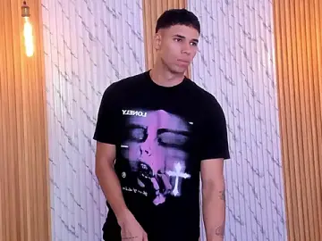 Stripchat Watch Live Sex Cams of thomas_walker0