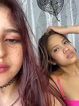 Stripchat Adult Webcams of Xuxi_XXX