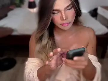 Stripchat Live Sex Cam of liaa_lurrecams