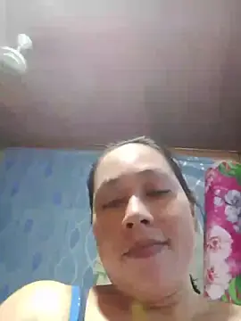 Stripchat Nude Webcam of May_Bombs