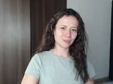 Stripchat Free Porn Cam of lanna_1878