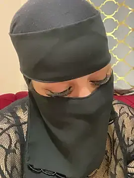 Stripchat Free Live Porn of mari_layali