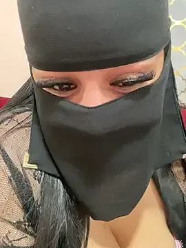 Stripchat Live Porn of mari_layali