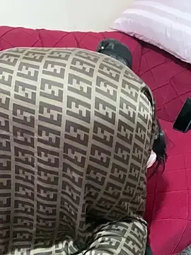 Stripchat Best Webcam of mari_layali