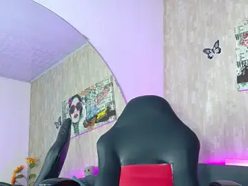 Stripchat Adult Webcam of meggan_77