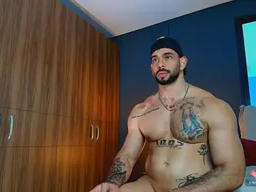 Stripchat Free Live Porn of massimo_visconti