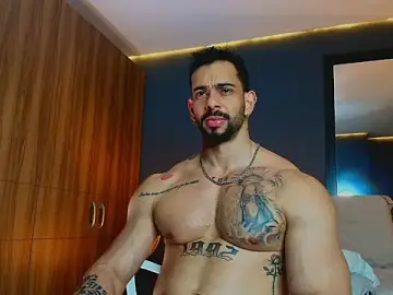 Stripchat Live Sex of massimo_visconti