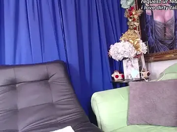 Stripchat Nude Webcam of mia_beatles