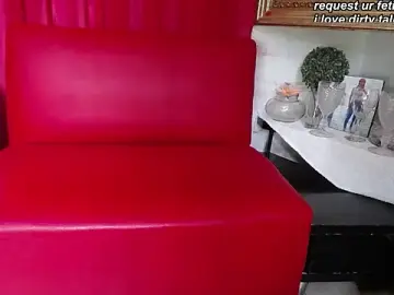 Stripchat Sex Cam of mia_beatles