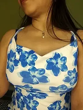 Stripchat Watch Live Sex Cams of Ishaa_03