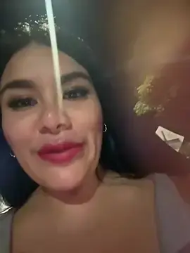 Stripchat Sex Chat of Issane_Peru