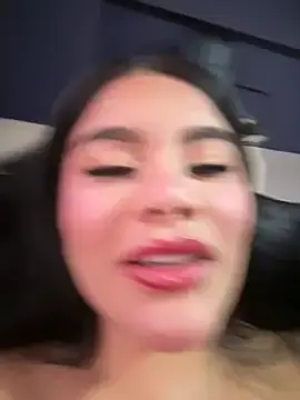 Stripchat Best live sex cam show of Issane_Peru