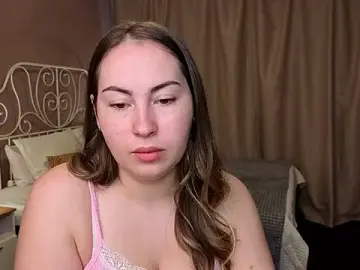 Stripchat Sex Chat of Kira_Fluffy