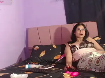 Stripchat Watch Live Sex Cams of _Bombom__