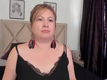 Stripchat Adult Webcams of MonyCassius