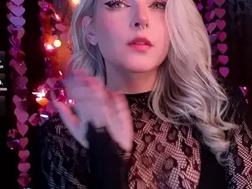 Stripchat Adult Video Chat of ShyniAlice