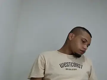 Stripchat Nude Webcam of drako_monster