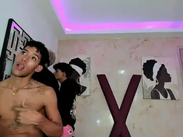 Stripchat Sex Chat of GREEN_BOYS