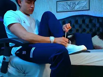 Stripchat Sex Chat of Lander_Cruz