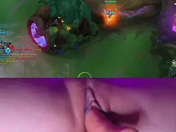 Stripchat Best live sex cam show of ZaraaFox