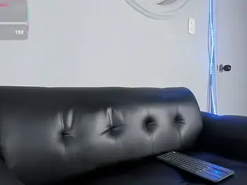 Stripchat Best live sex cam show of Cristopher_strong