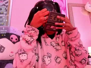 Stripchat Adult Webcam of Milu_carbajal_x