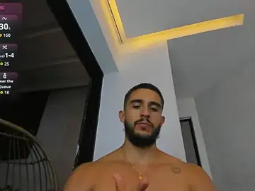 Stripchat Adult Webcams of Scottfishcer1