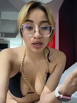 Stripchat Best live sex cam show of alizzamx