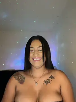 Stripchat Sex Chat of mari_pauli_xx