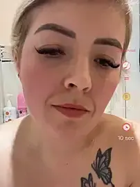 Stripchat Free Porn Cam of xxcurvyjessiexx