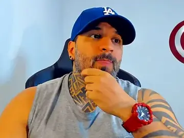 Stripchat Free Live Porn of JoshRigby