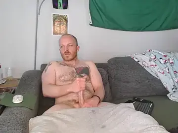 Stripchat Best live sex cam show of SeanSativa