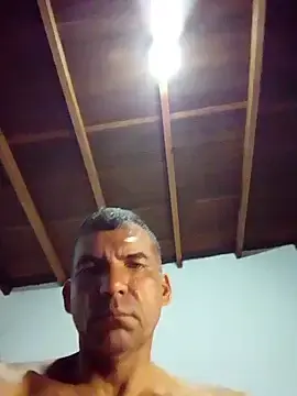 Stripchat Live Porn of Daddy1972