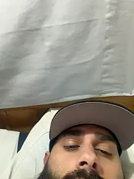 Stripchat Sex Cam of FindomGod4U