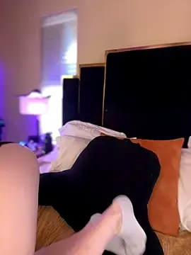 Stripchat Nude Webcam of KarissaChantelle