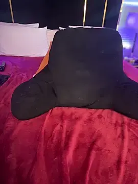 Stripchat Adult Webcam of KarissaChantelle