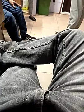 Stripchat Live Sex Cam of Delhicallboy69