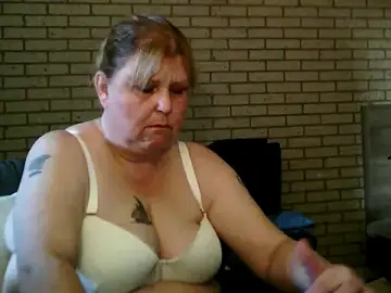 Stripchat Nude Webcam of Sylviastar46