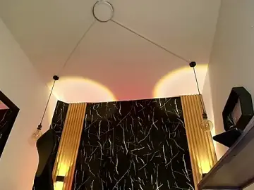 Stripchat Best live sex cam show of Bella_salvatore