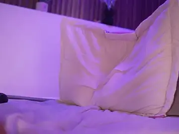 Stripchat Free Live Porn of Camila_dupont