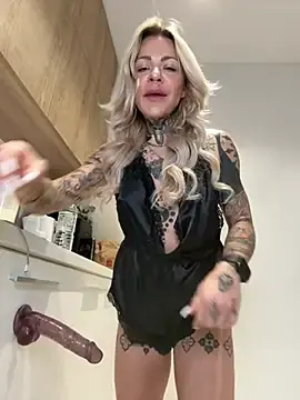 Stripchat Sex Chat of RAWXII