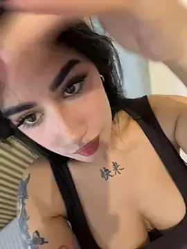 Stripchat Live Sex Cam of clarachanelricek