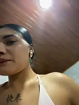 Stripchat Free Porn Cam of clarachanelricek